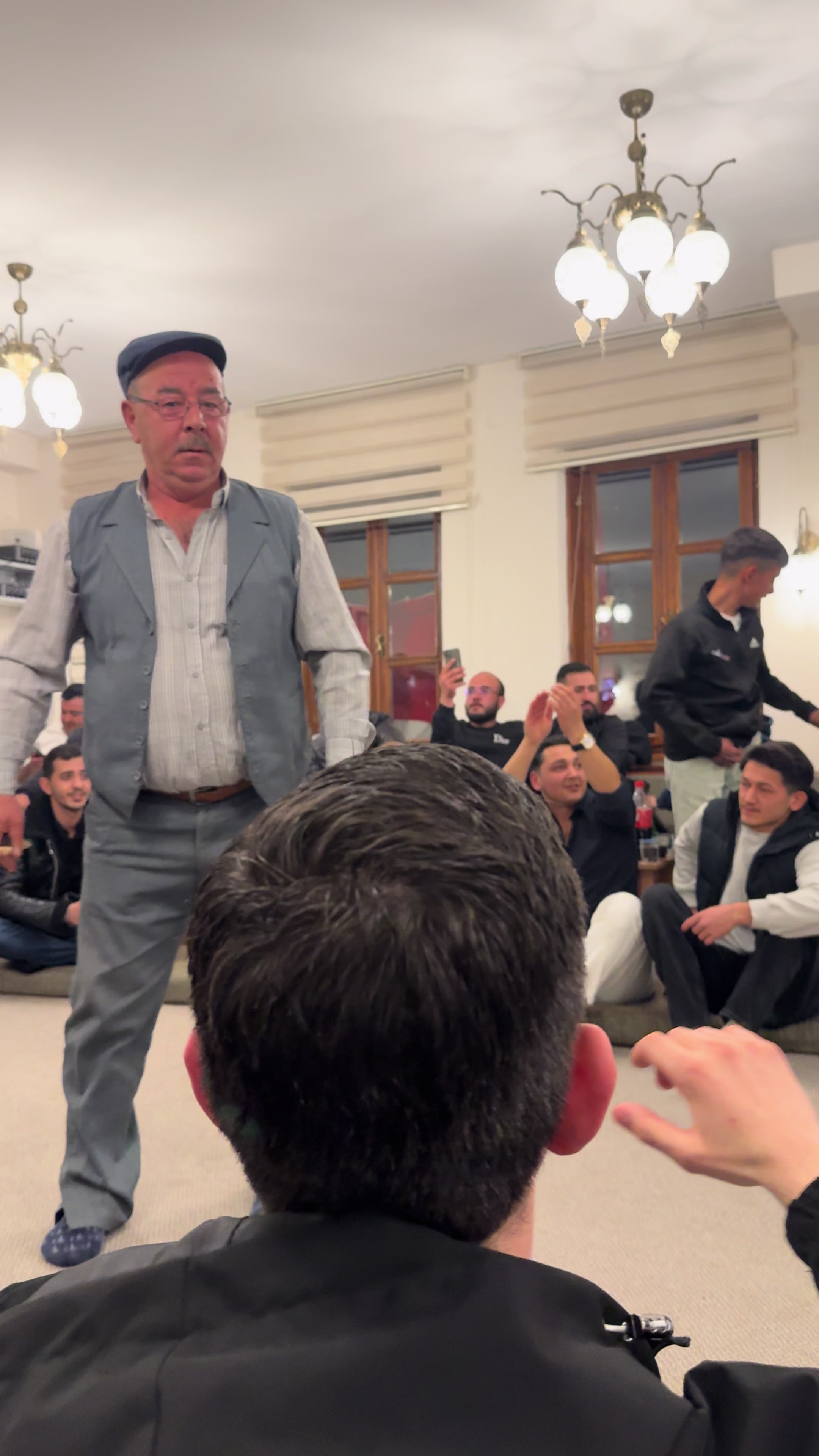 @Özgür Kavas