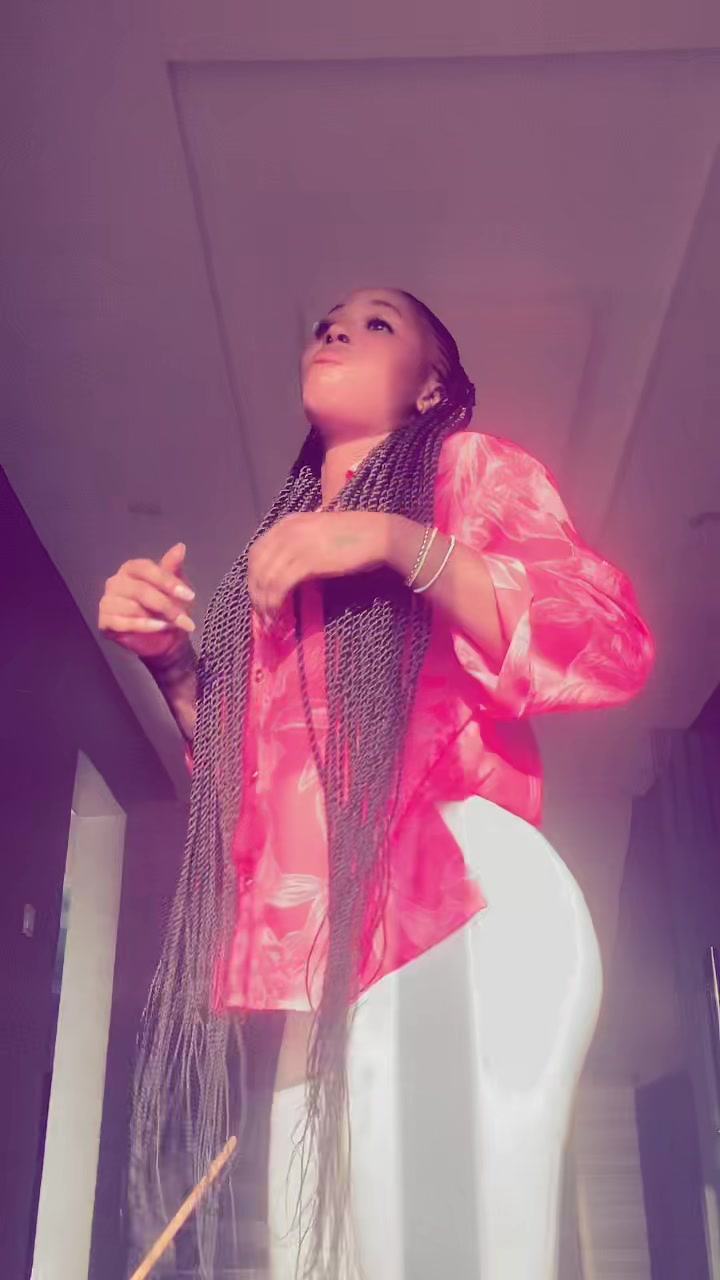 @Ashabi pinky🤍🦜