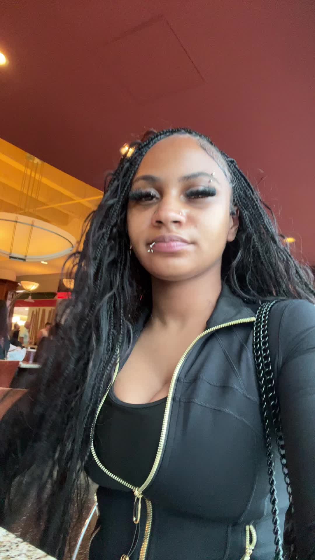 @niianalee