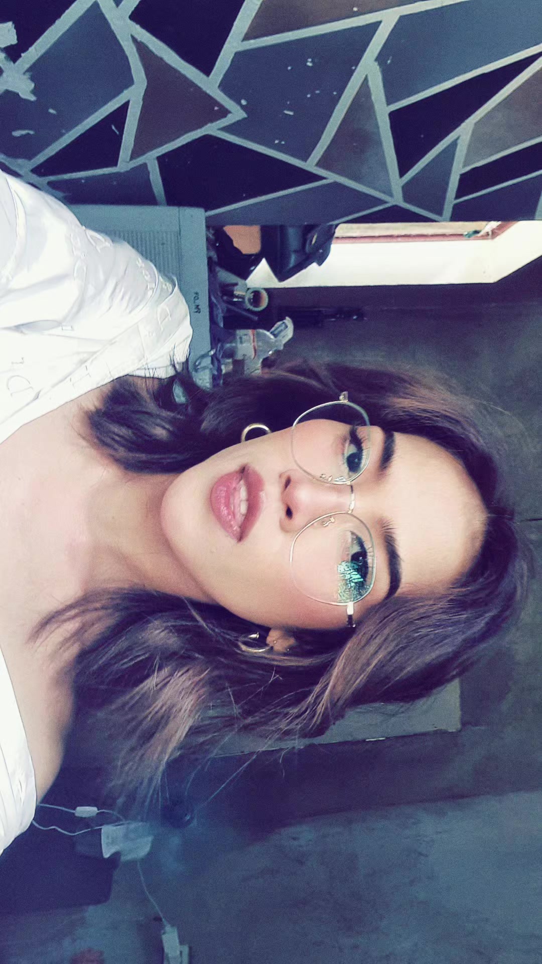 @L_444🦄