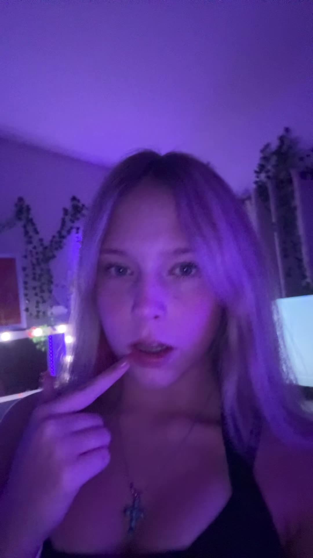 @️ ｐａｉｓｌｅｙ