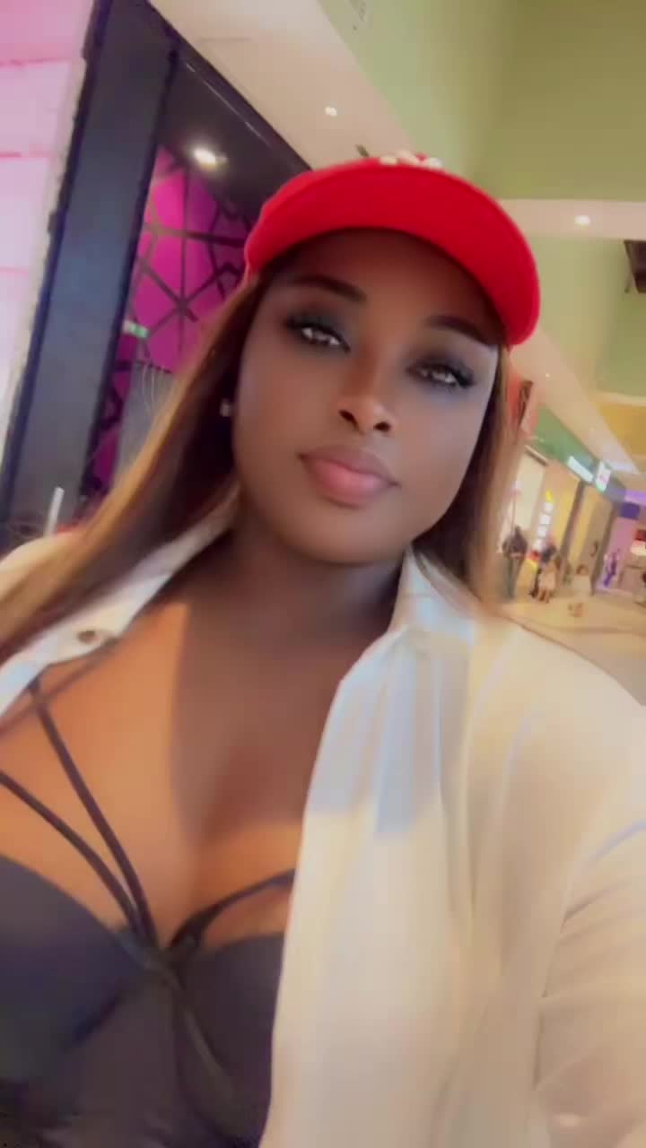 @Aïcha Bangoura ♥️🇬🇳🇲🇦