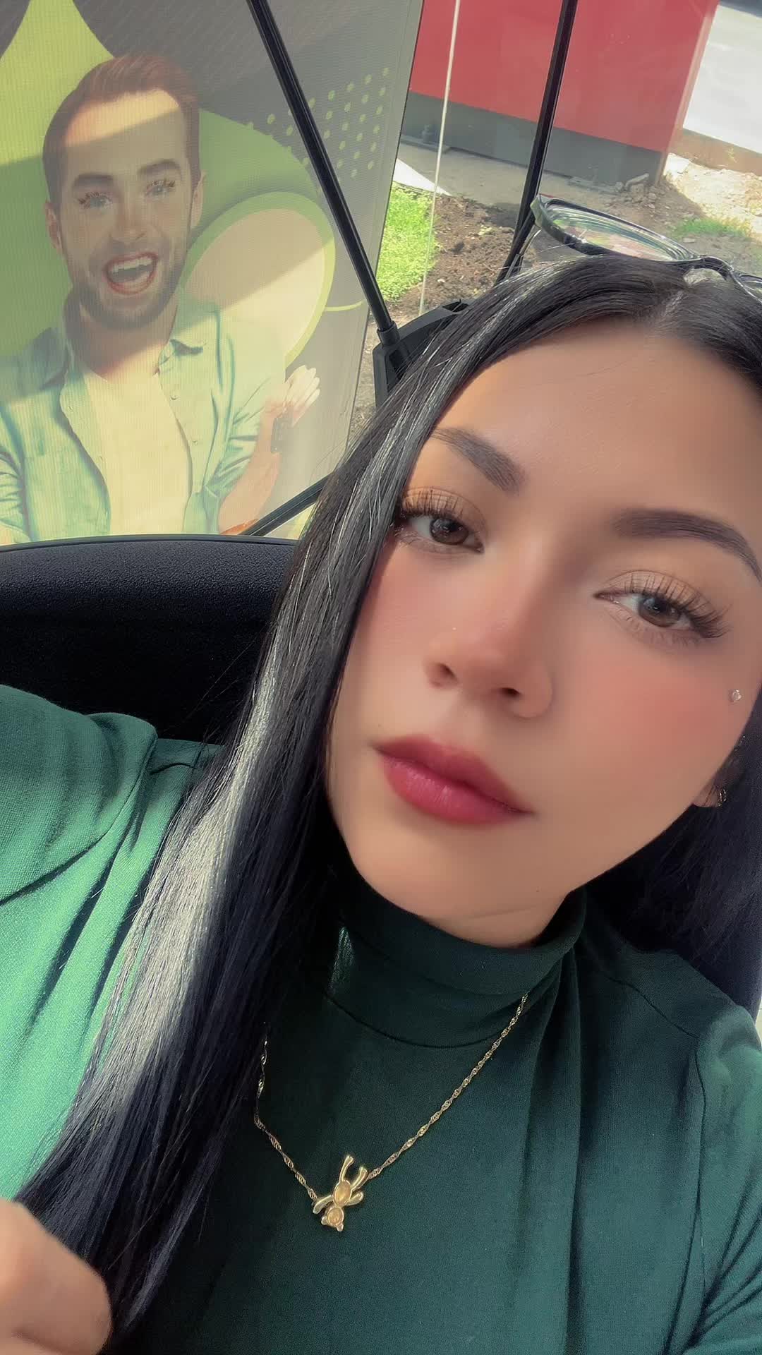 @Abril Lopez