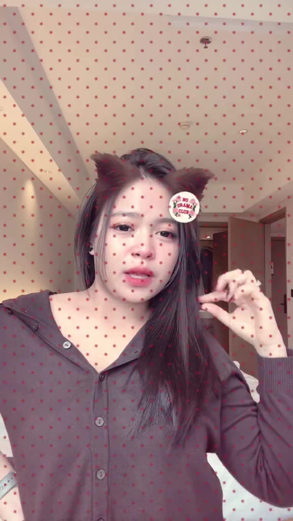 @NonaRaa🖤.