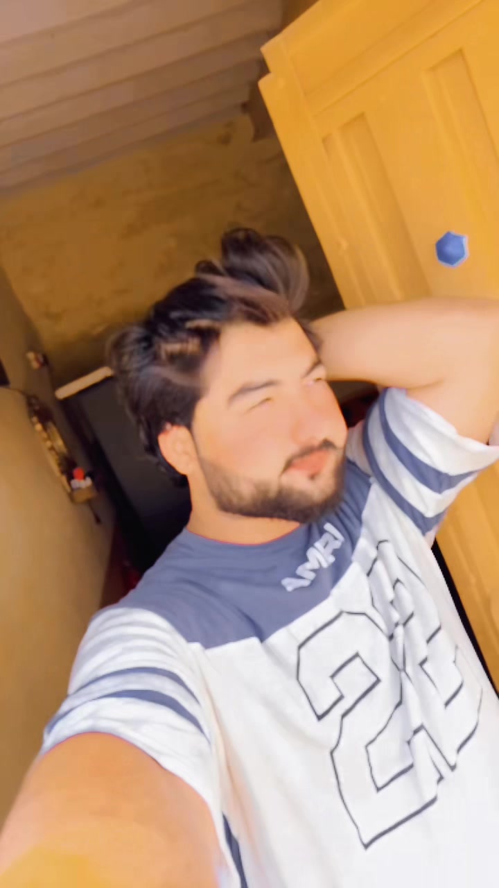 @MR saQi🧚🏻♂️