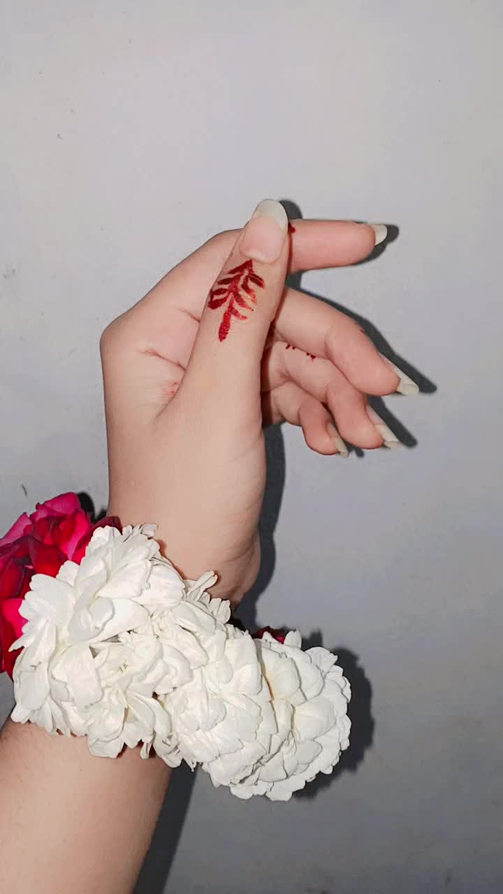 @☬✬❆𝐌𝐀𝐍𝐎 𝐁𝐢𝐋𝐢❆✬☬