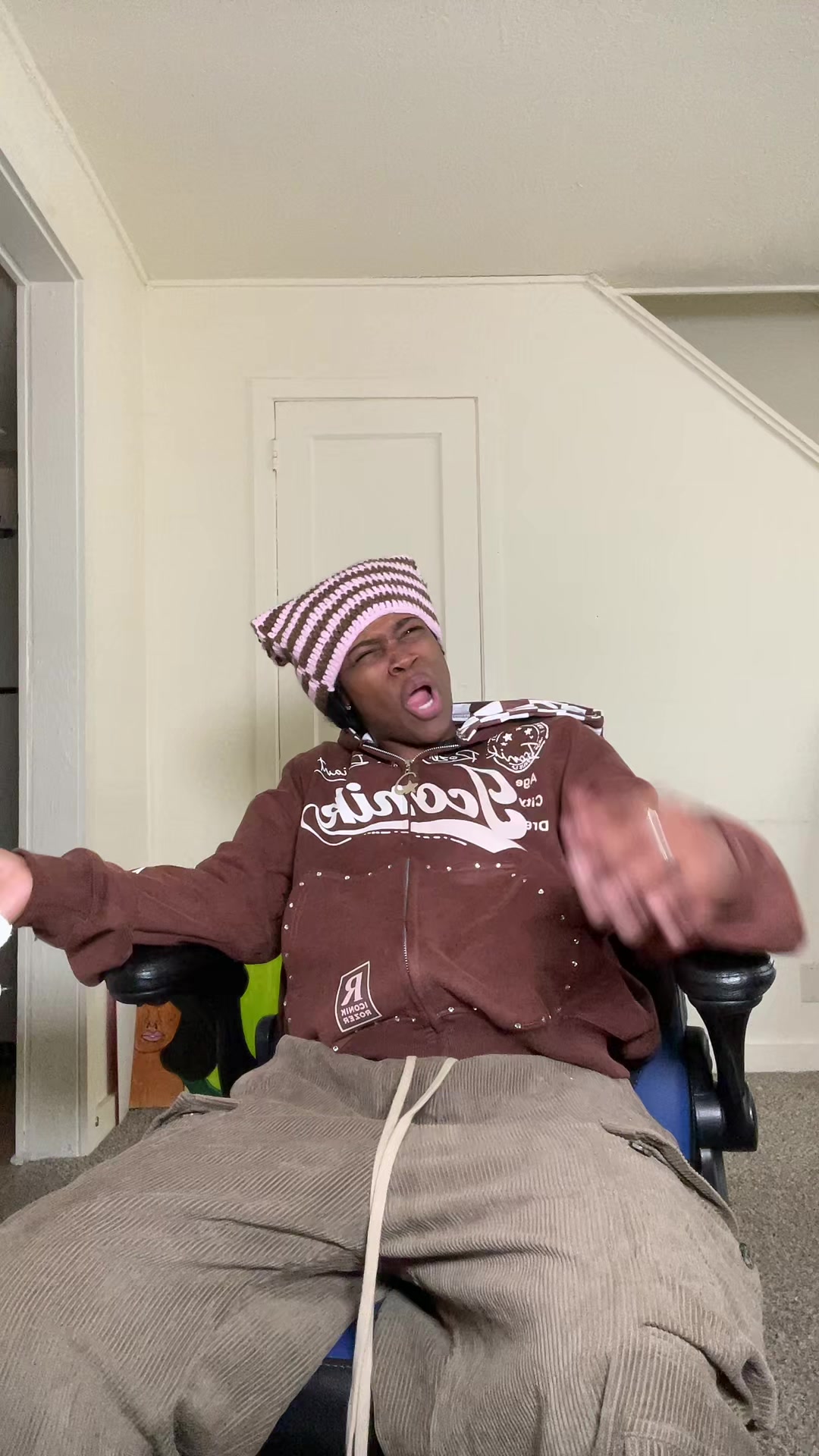 @AR