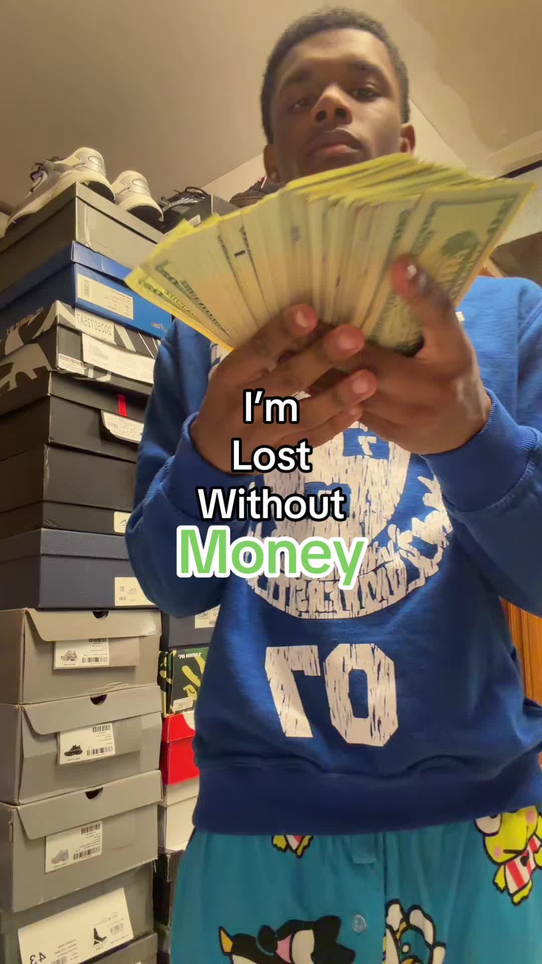 @￼