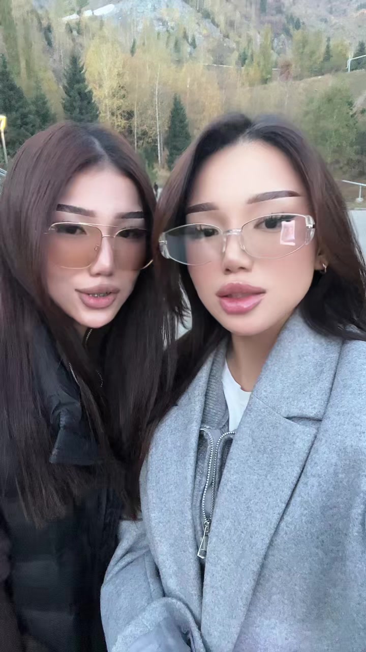 @🐰