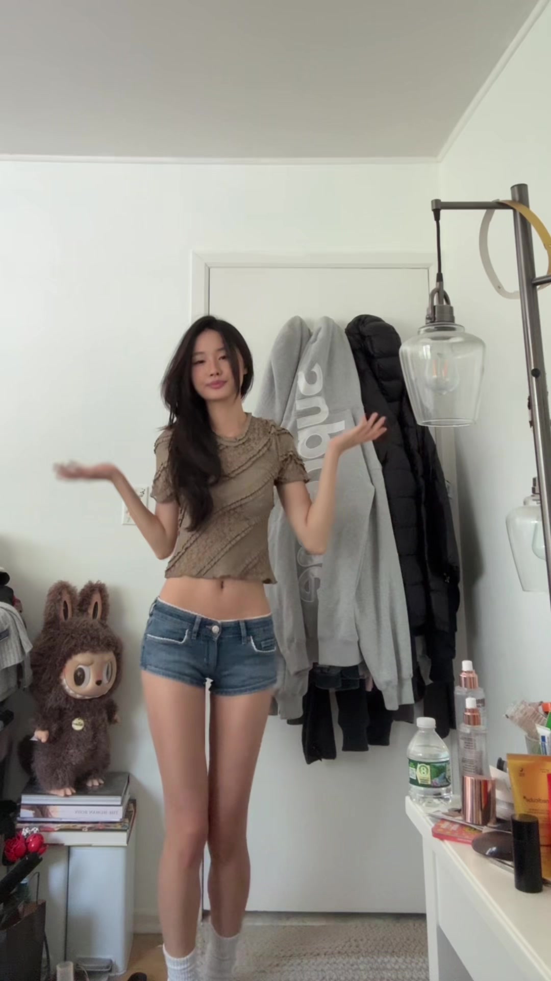 @Bon