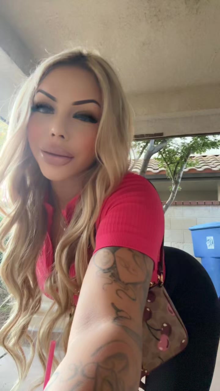@Clarisa