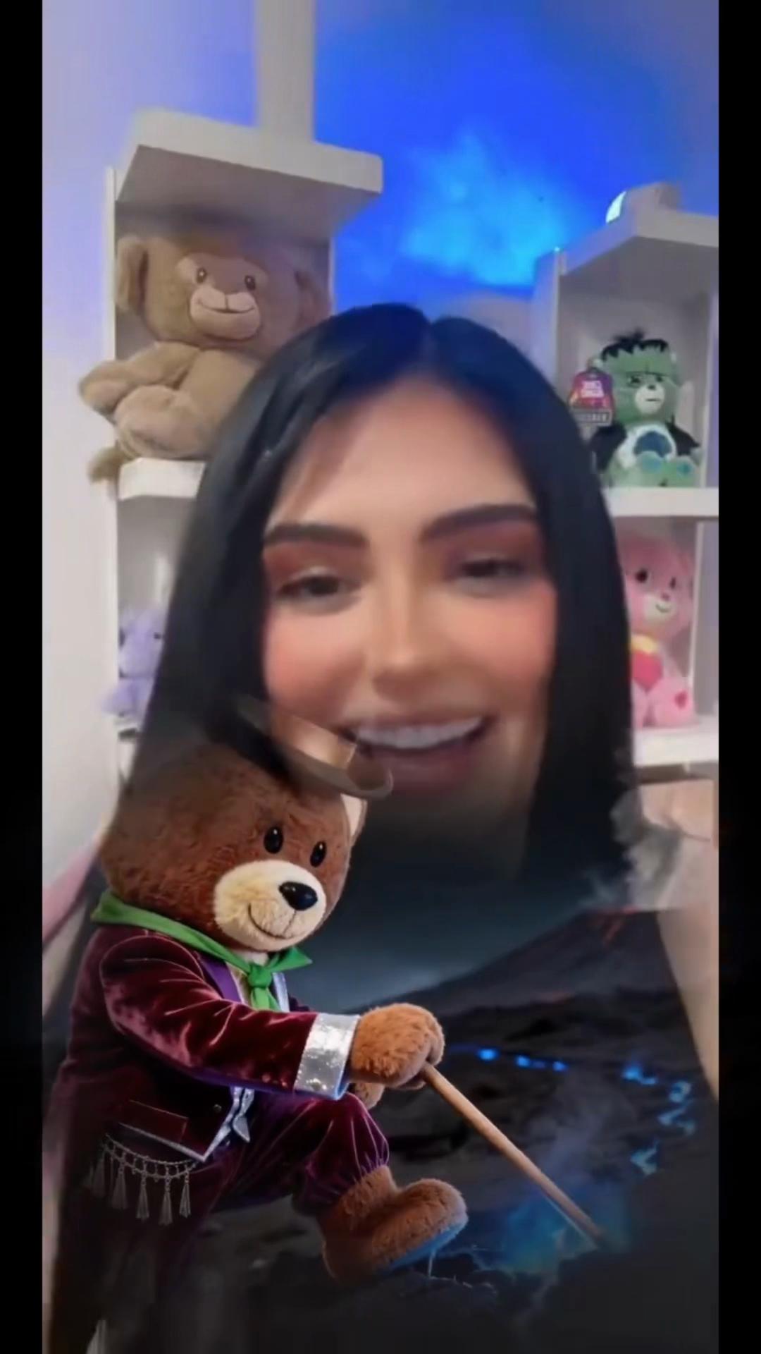 @🐒Paola Martínez👑