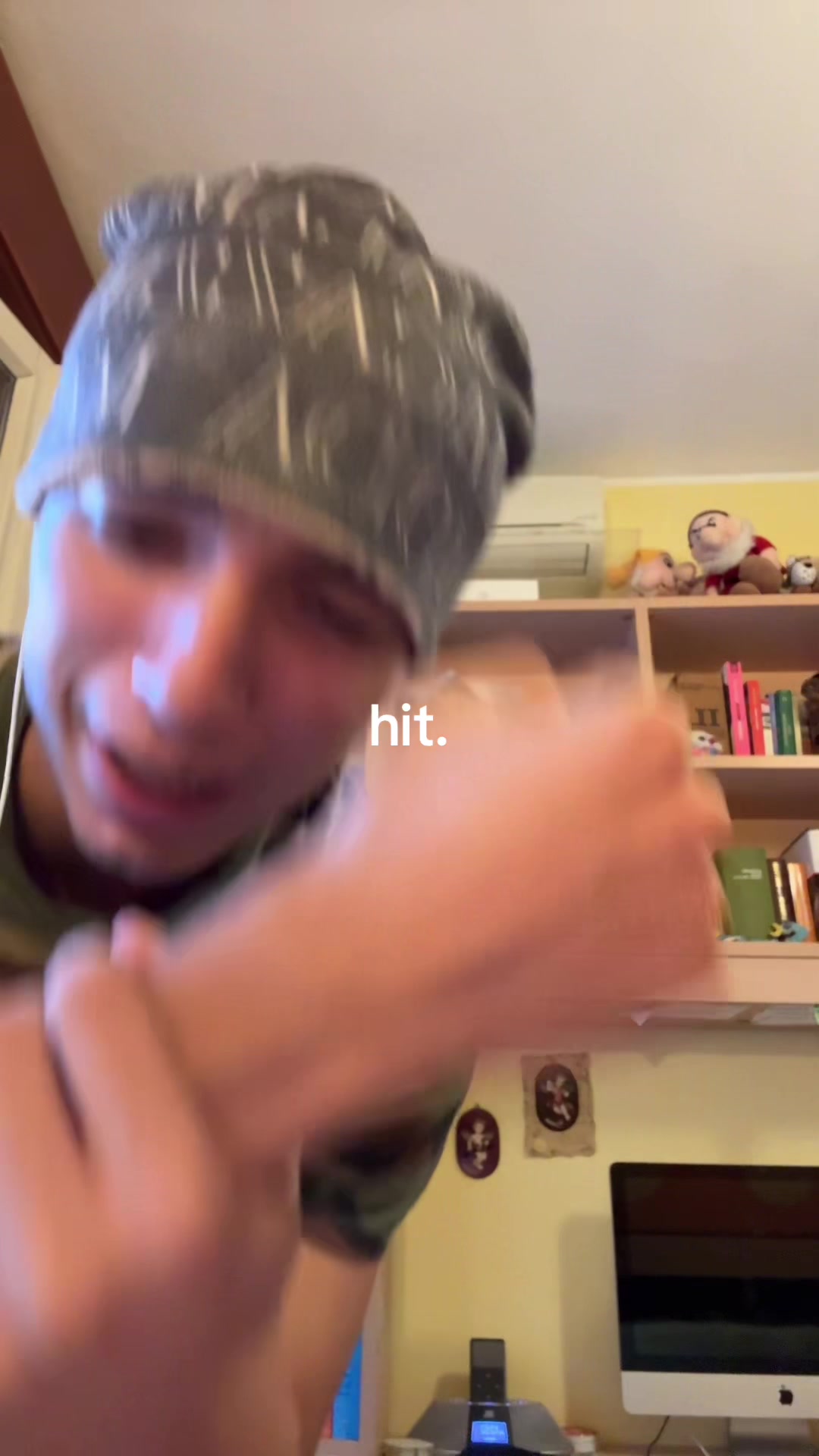 @Reskyu