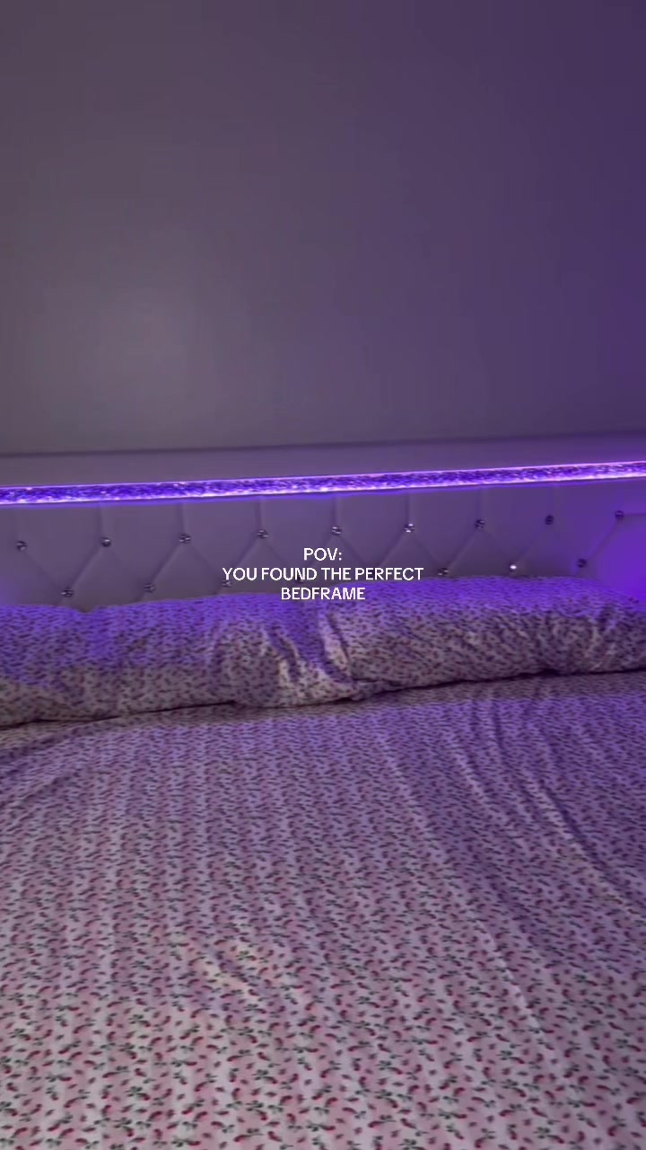 @Peaches