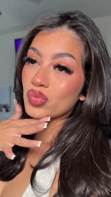 @KIANNA LIZZETTE