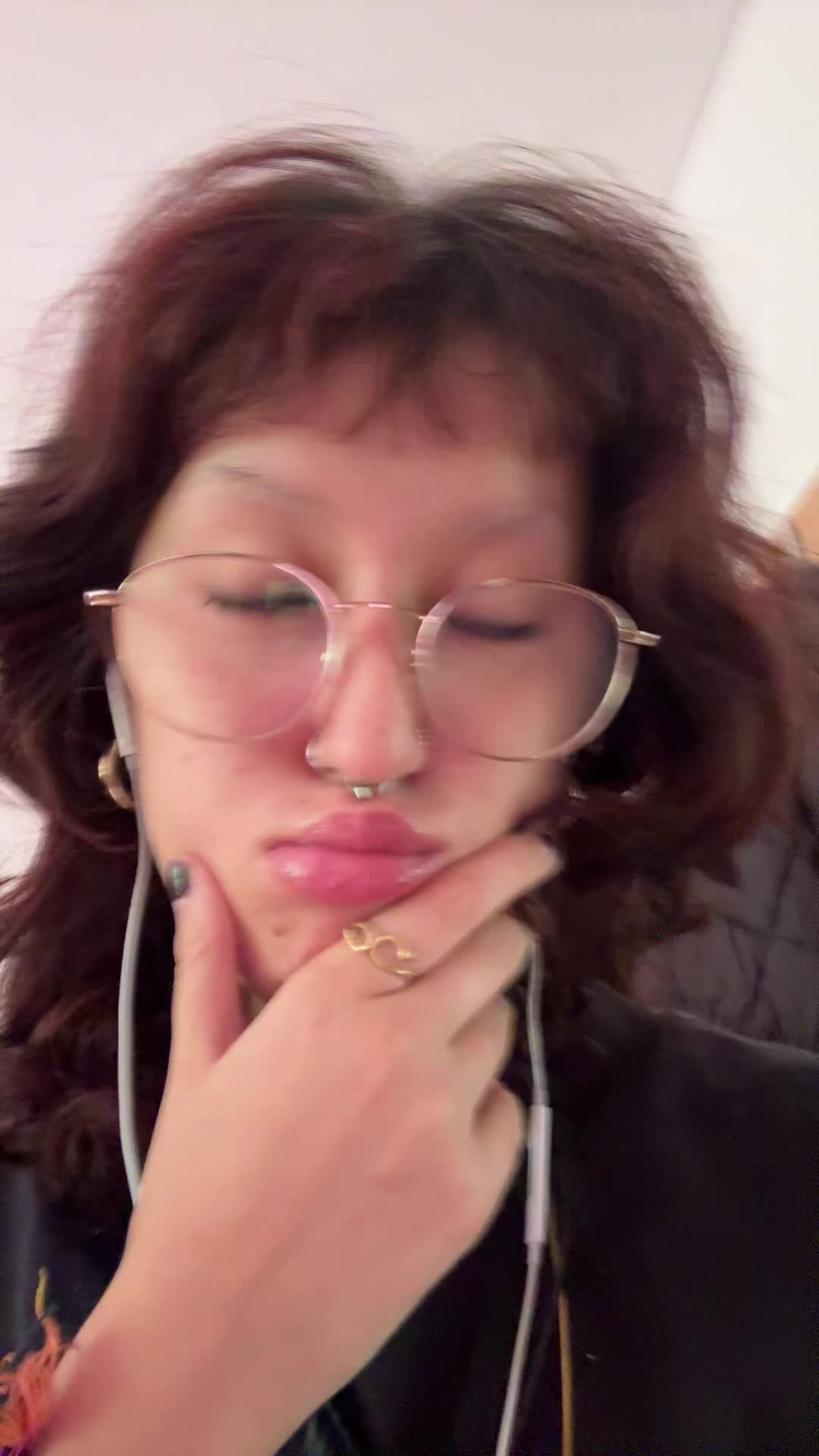 @lyan