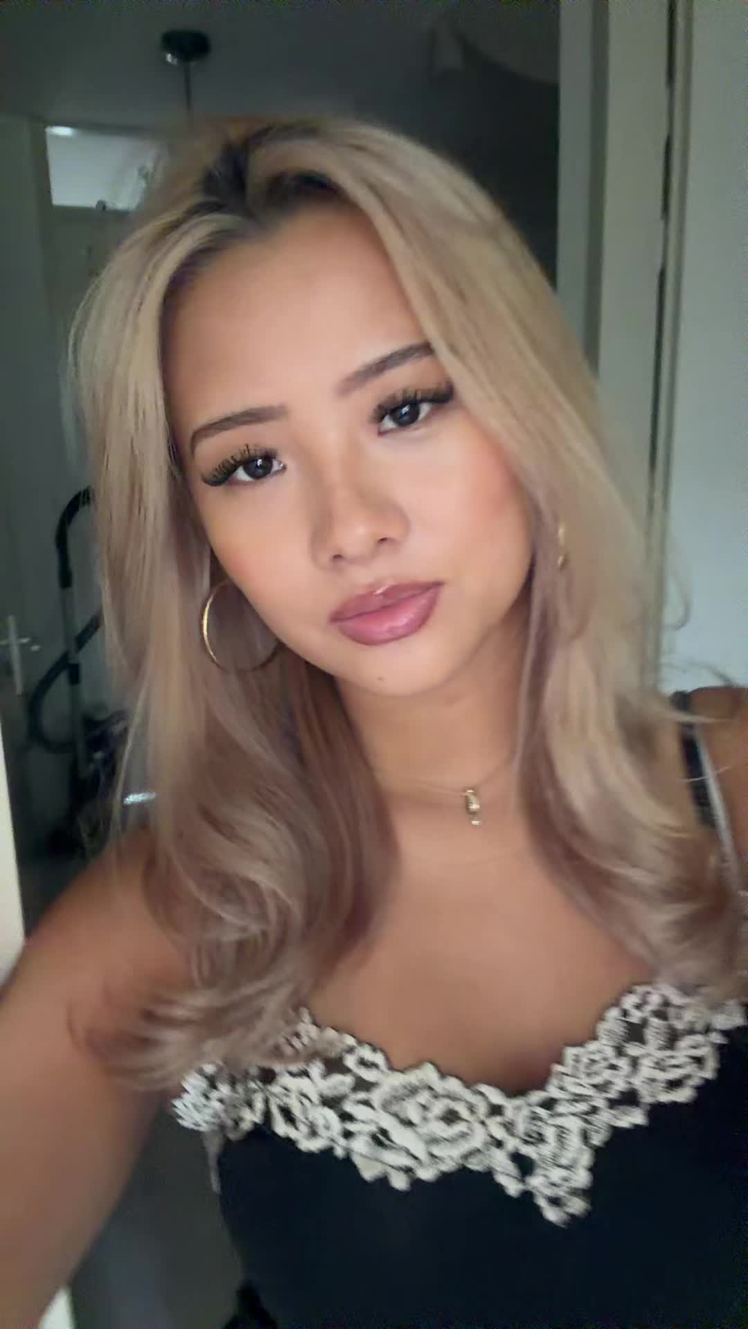 @u