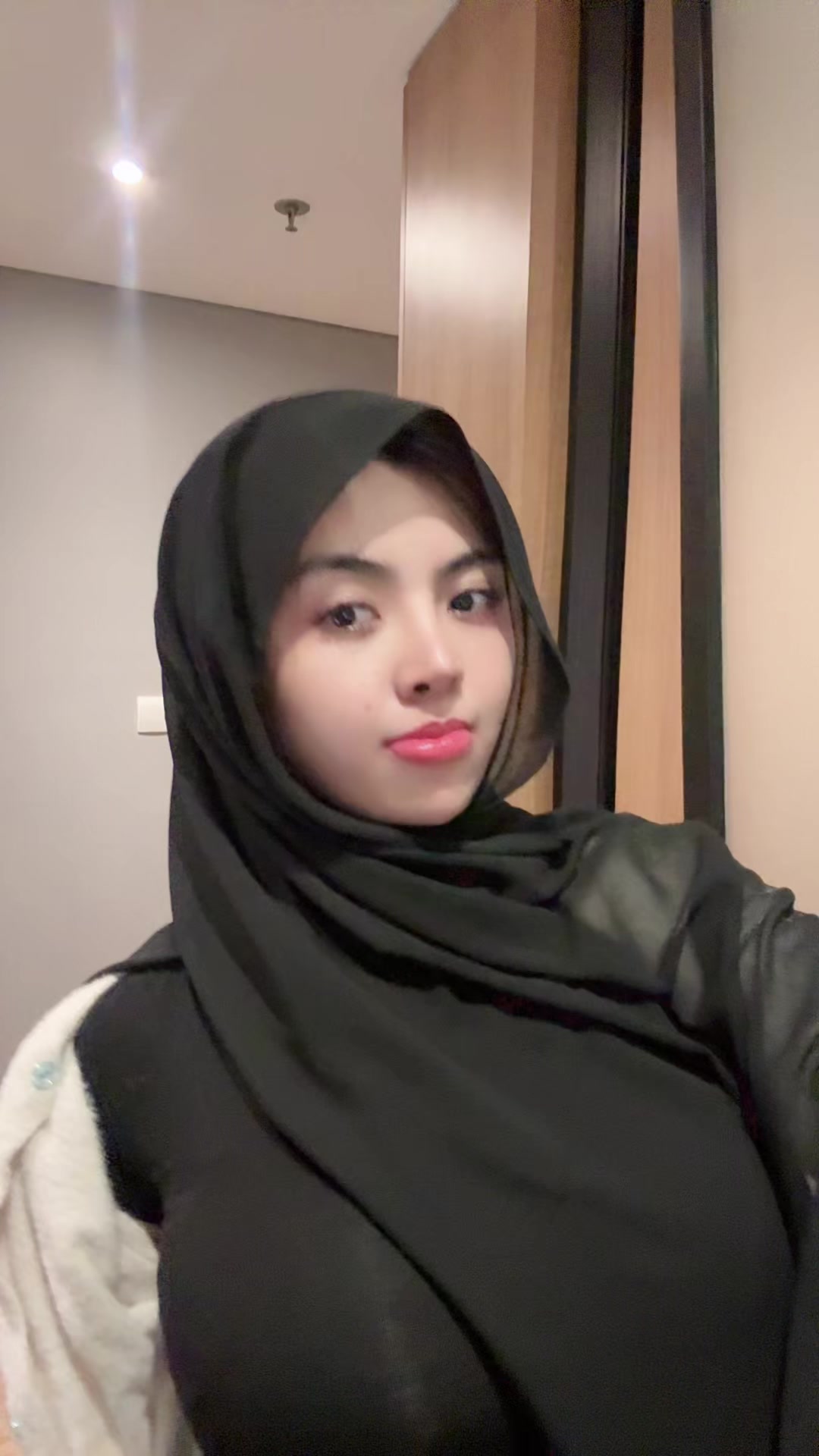 @Nadyavittt