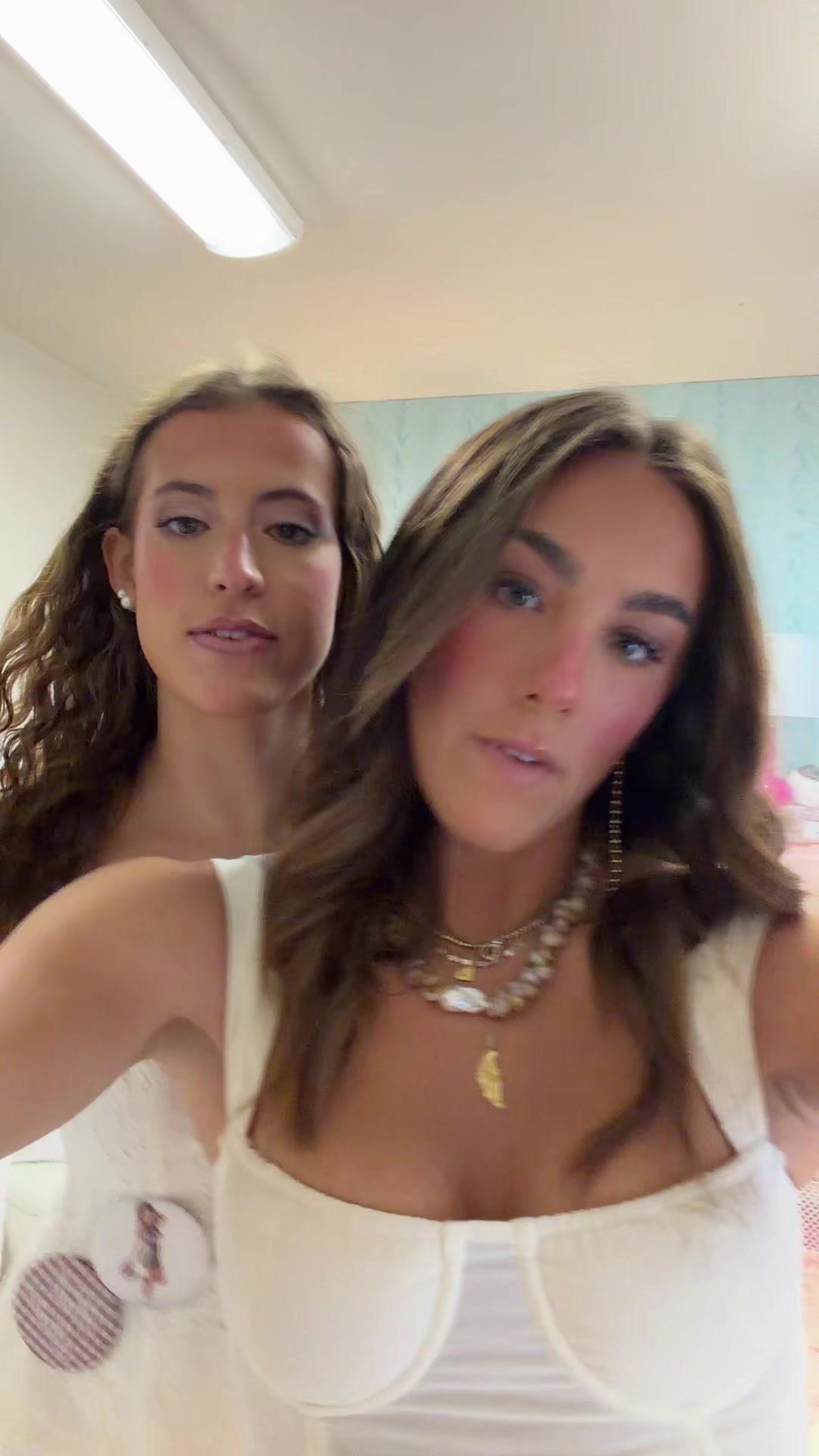 @Lily Carter
