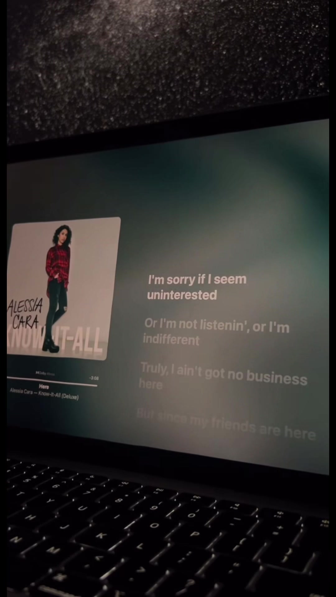 @.🎧.