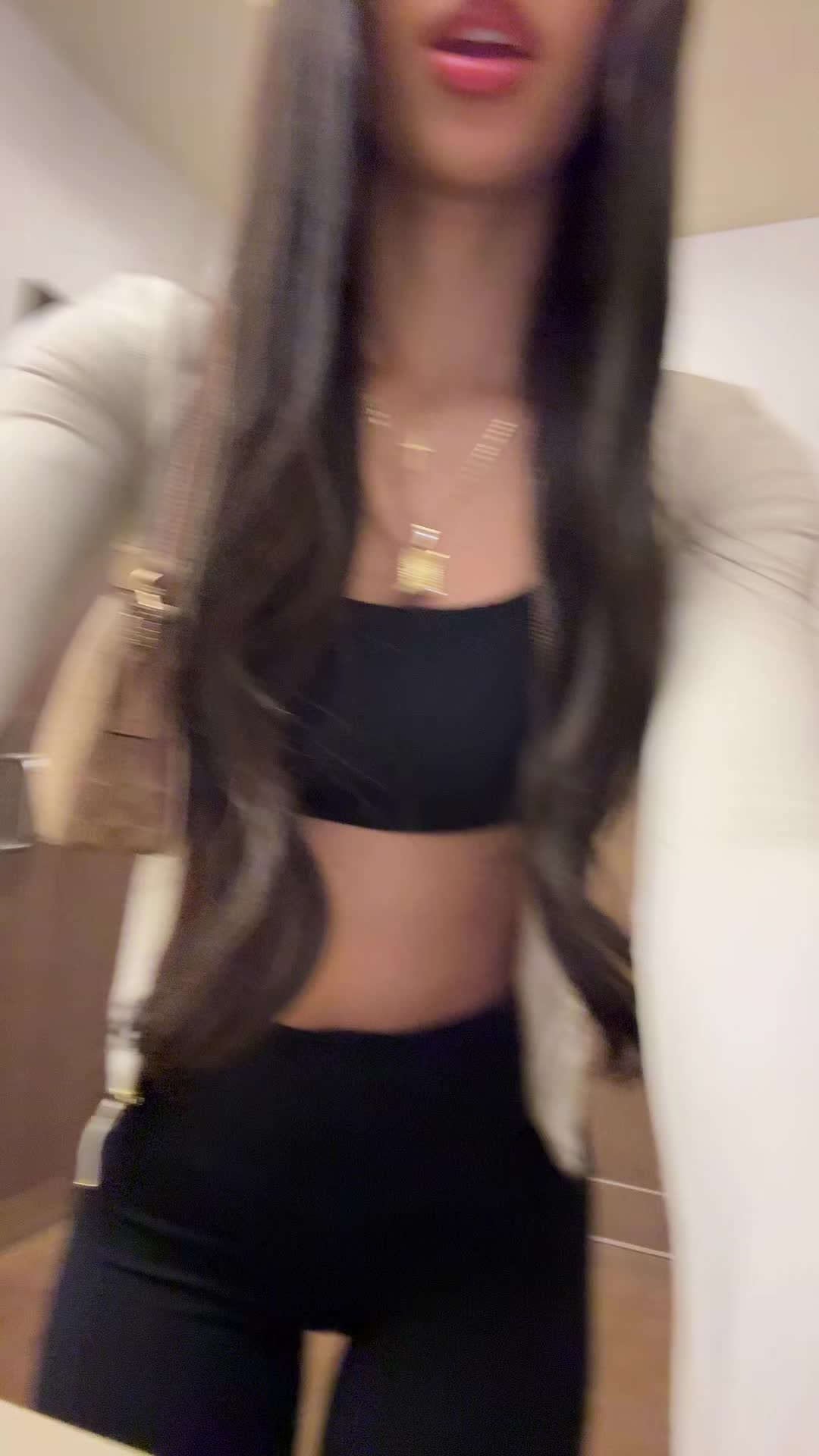 @jayla.lacey