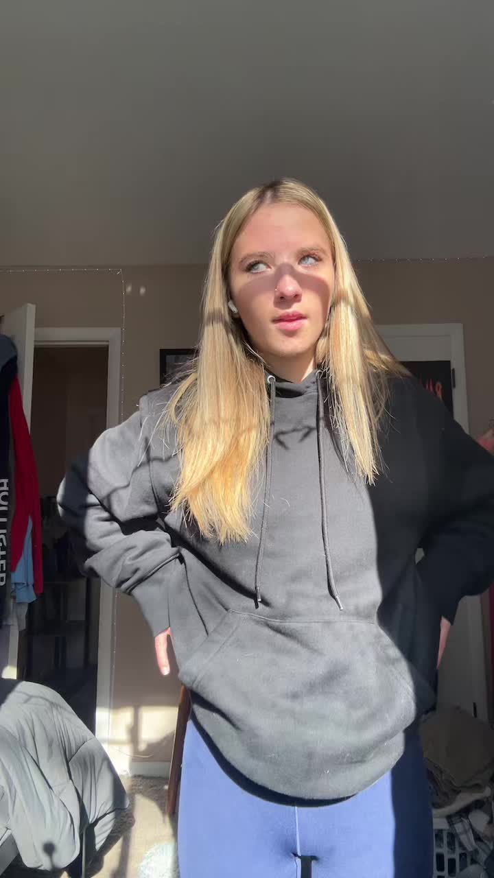 @livy.poo.16