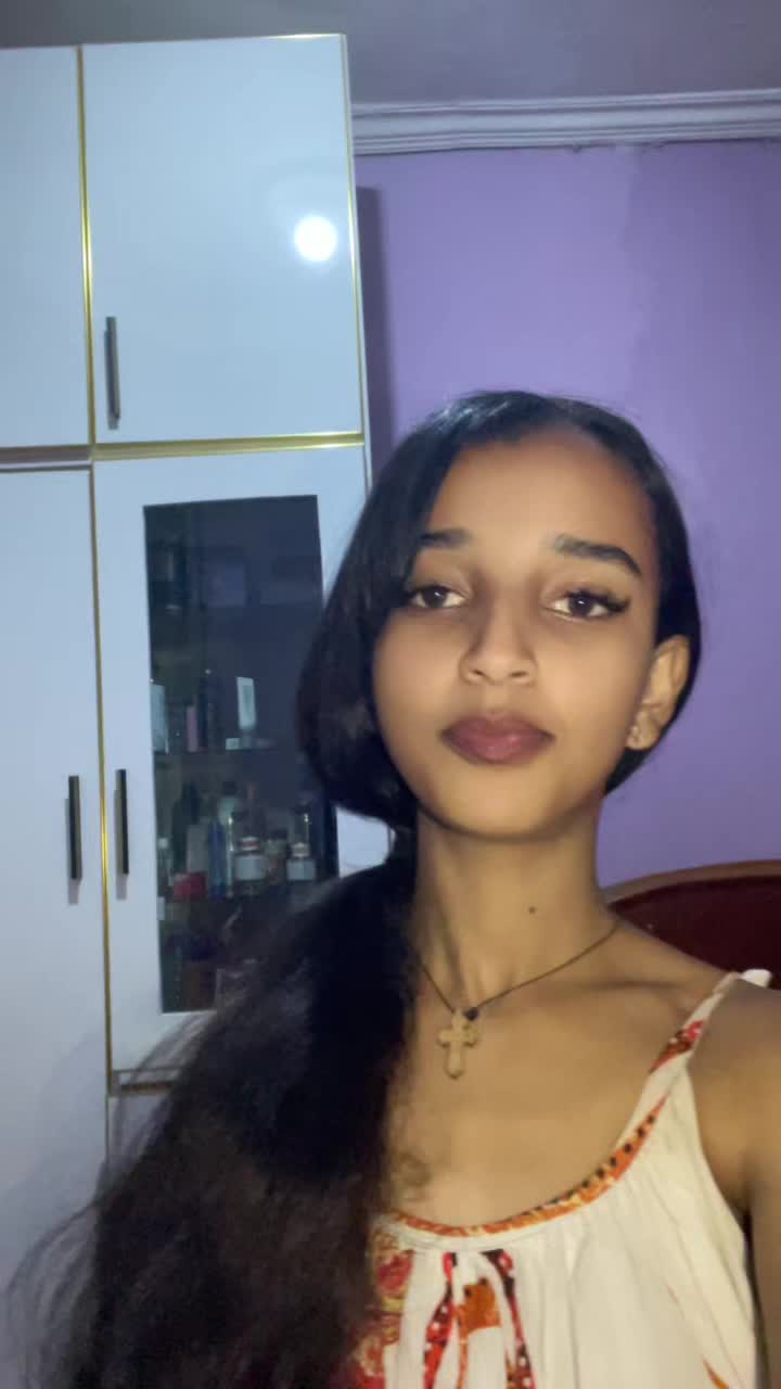 @ሜሮን🌟