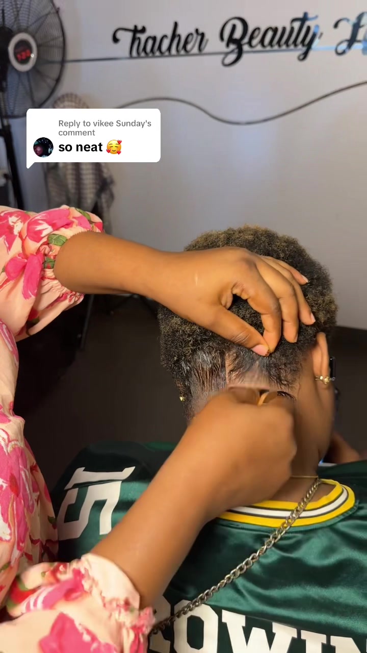 @Hairstylist in oshodi mainland