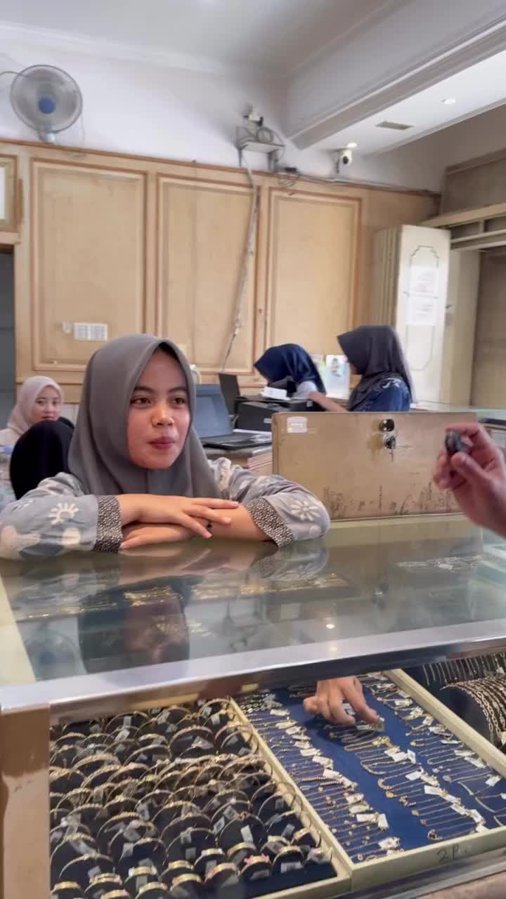 @Toko Emas Pelangi