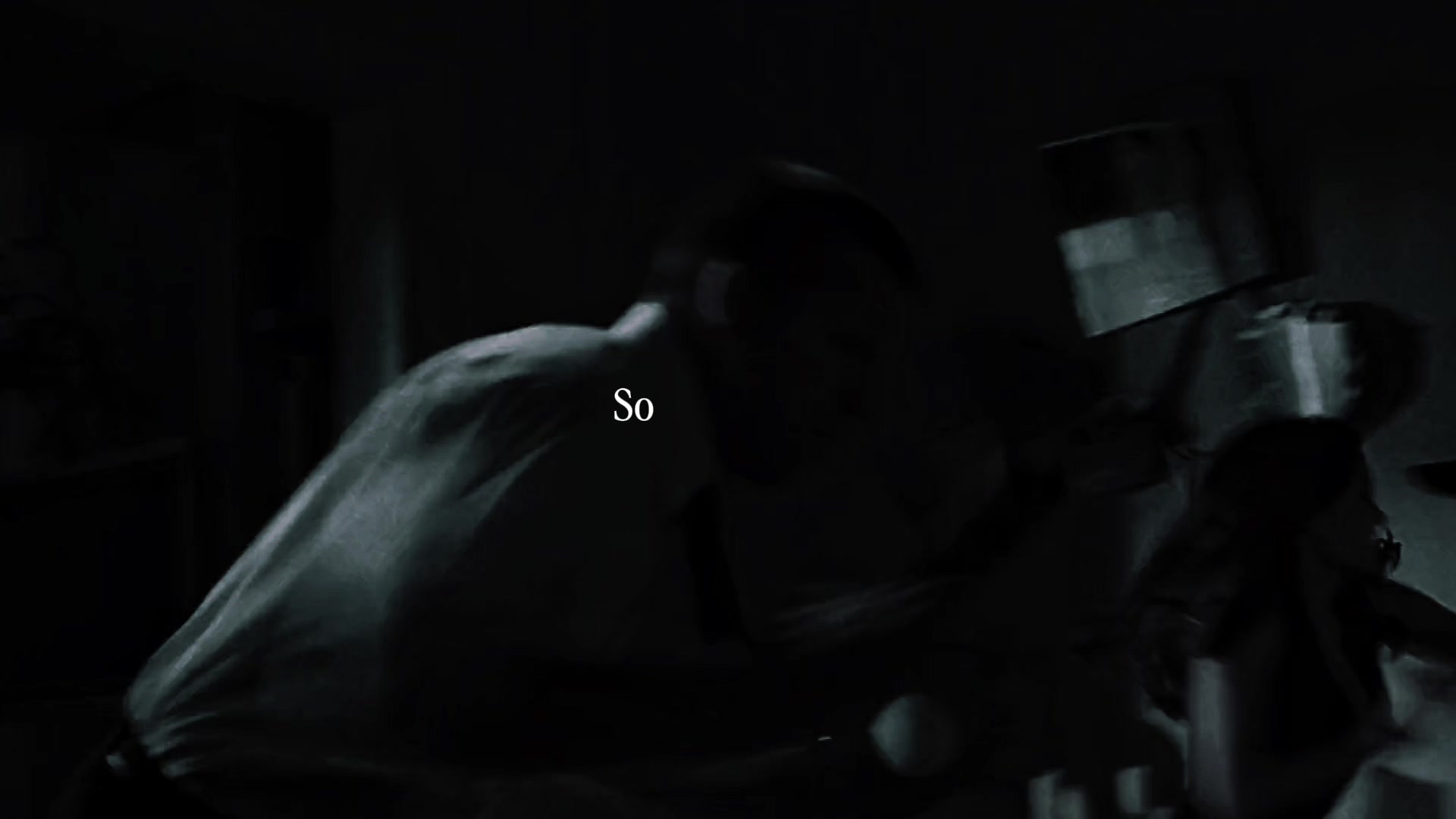 @𝐓