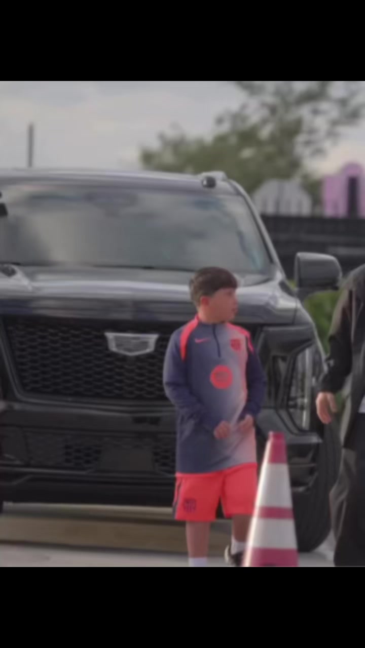 @Messi y children