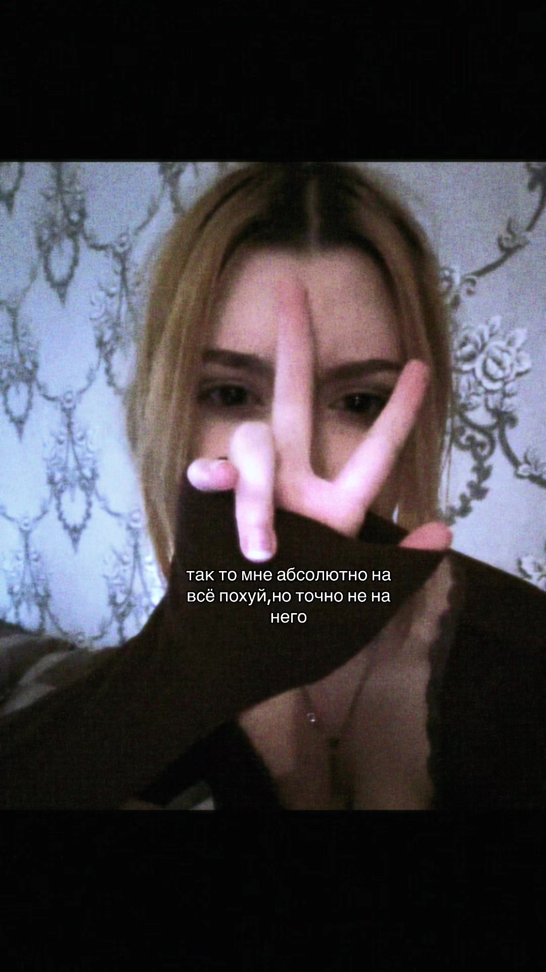 @<З