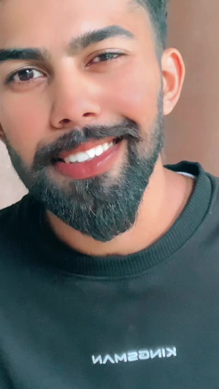 @𝗦𝗛𝗘𝗡 🎶🇦🇪