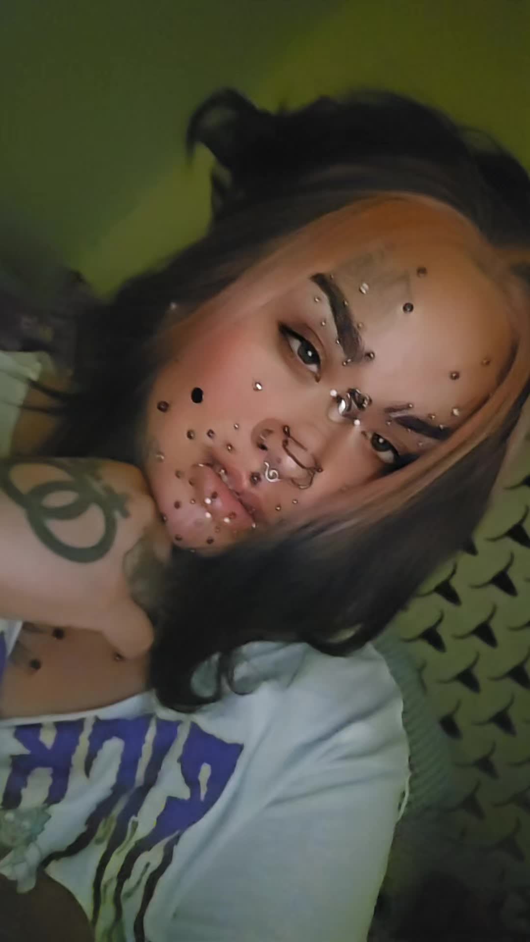 @Bunny Savage 😈