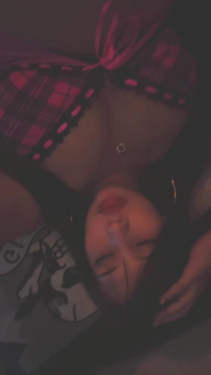 @Nik🍒
