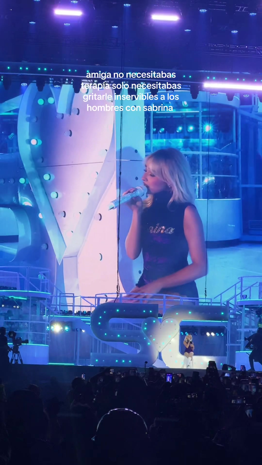 @★camila★