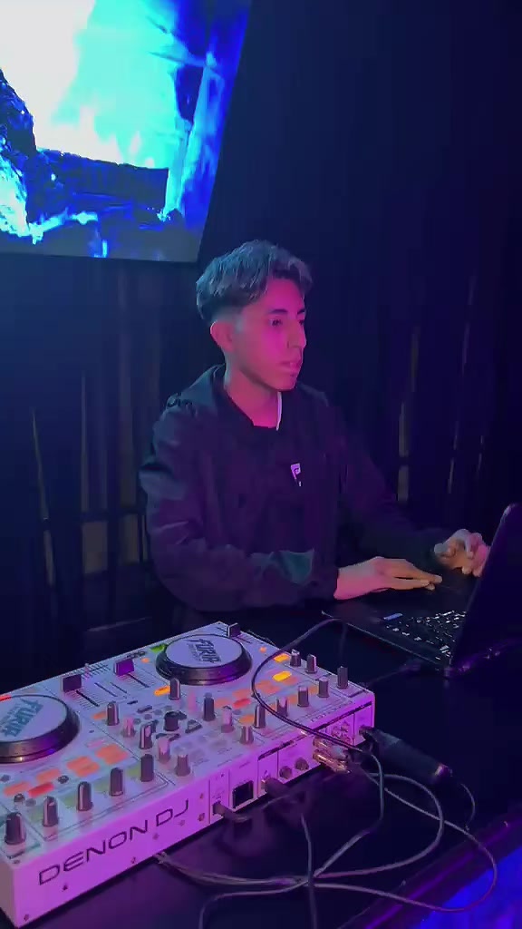@Dj Moises Pico
