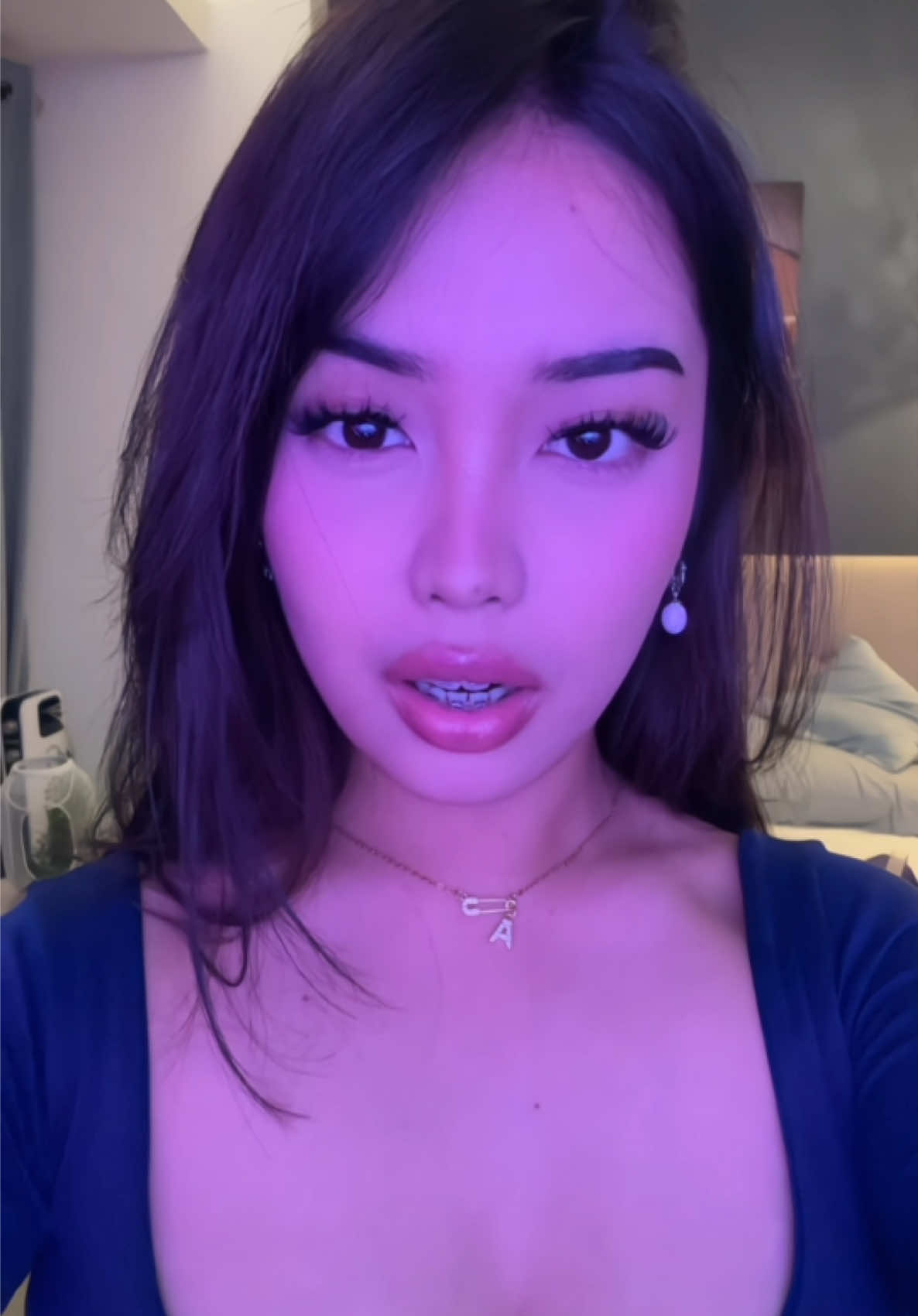 @Miss AA