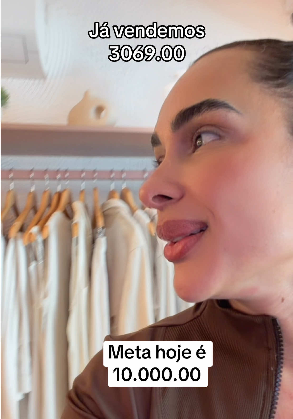 @Emíliana simini