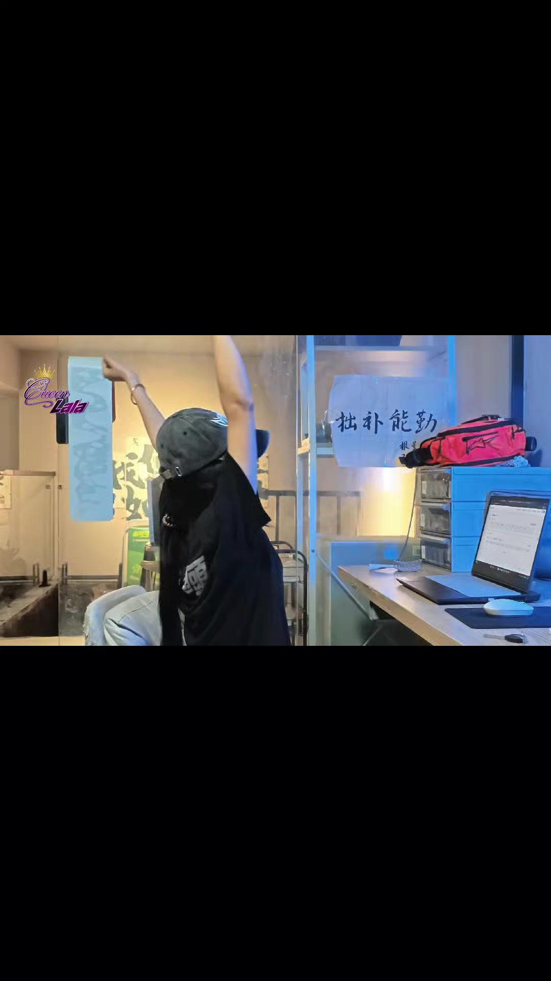 @๐ ๐๐๐๐๐๐๐ช๐ต๐ถ ๐