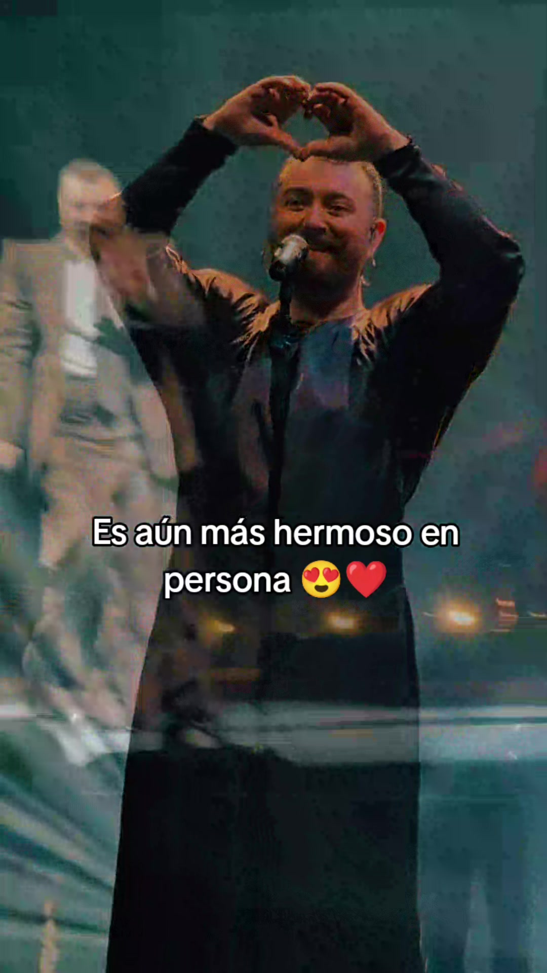@Jocelyn Sauria Rex 🐦&zwj;🔥🦊🦖❤️