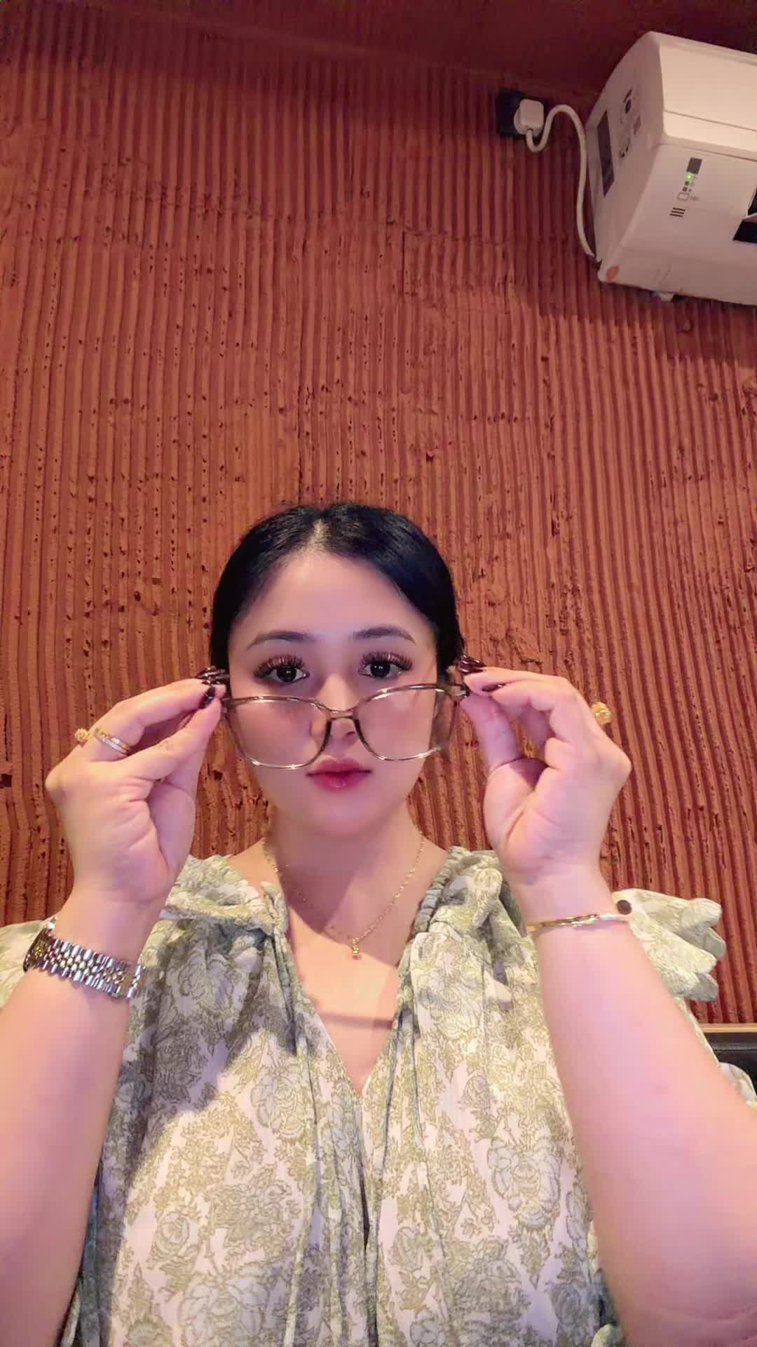 @Mey26