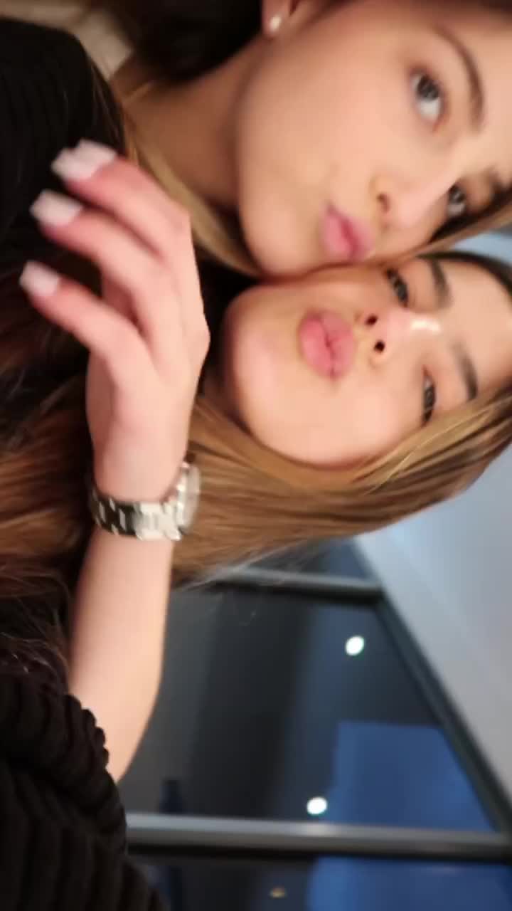 @Julia_Martin
