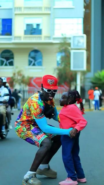 @Rayboy msee wa maluku