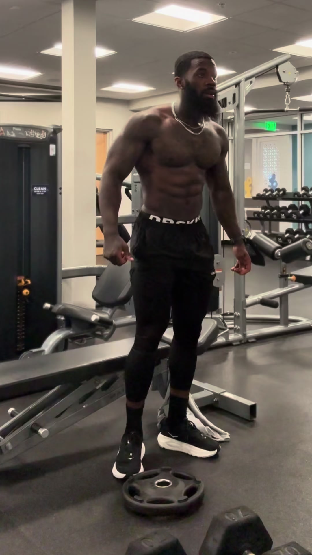 @bigq385