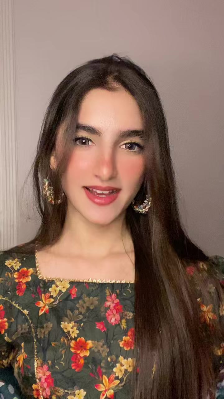 @𝐒𝐀𝐑𝐀𝐇 💝