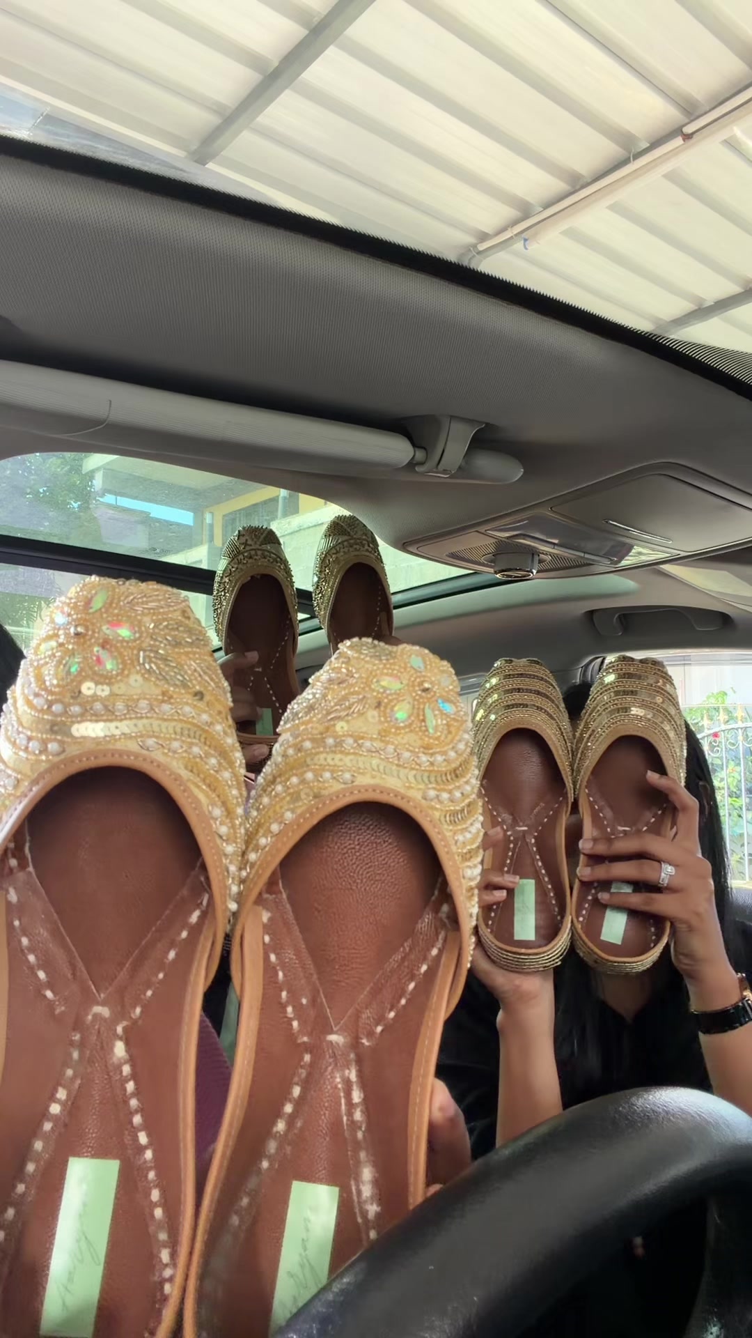 @shopwithaaryam