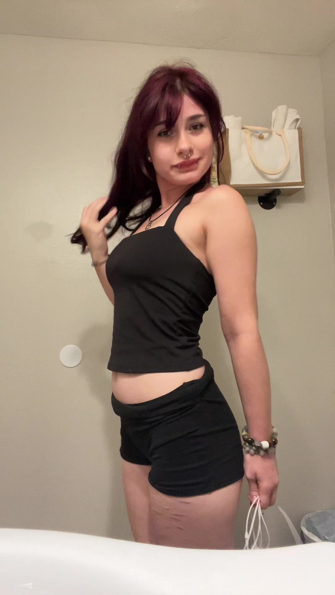 @Andreyah