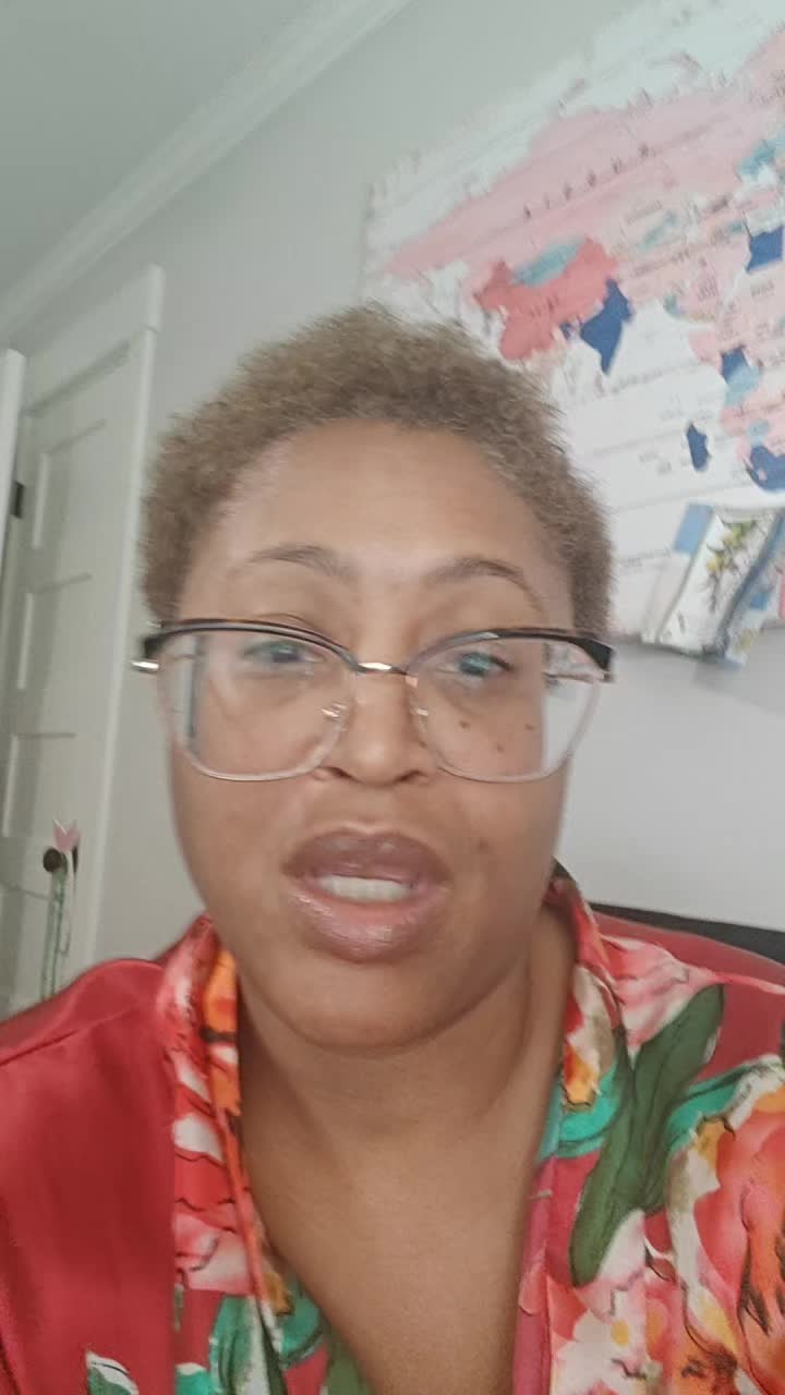 @Aunty talks shit