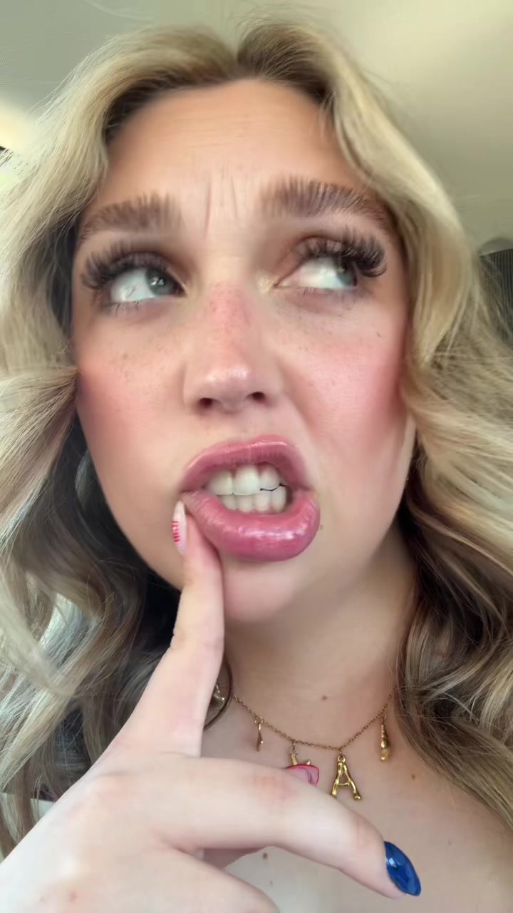 @allie . ݁₊ ⊹ . ݁ ⟡ ݁ . ⊹ ₊ ݁.
